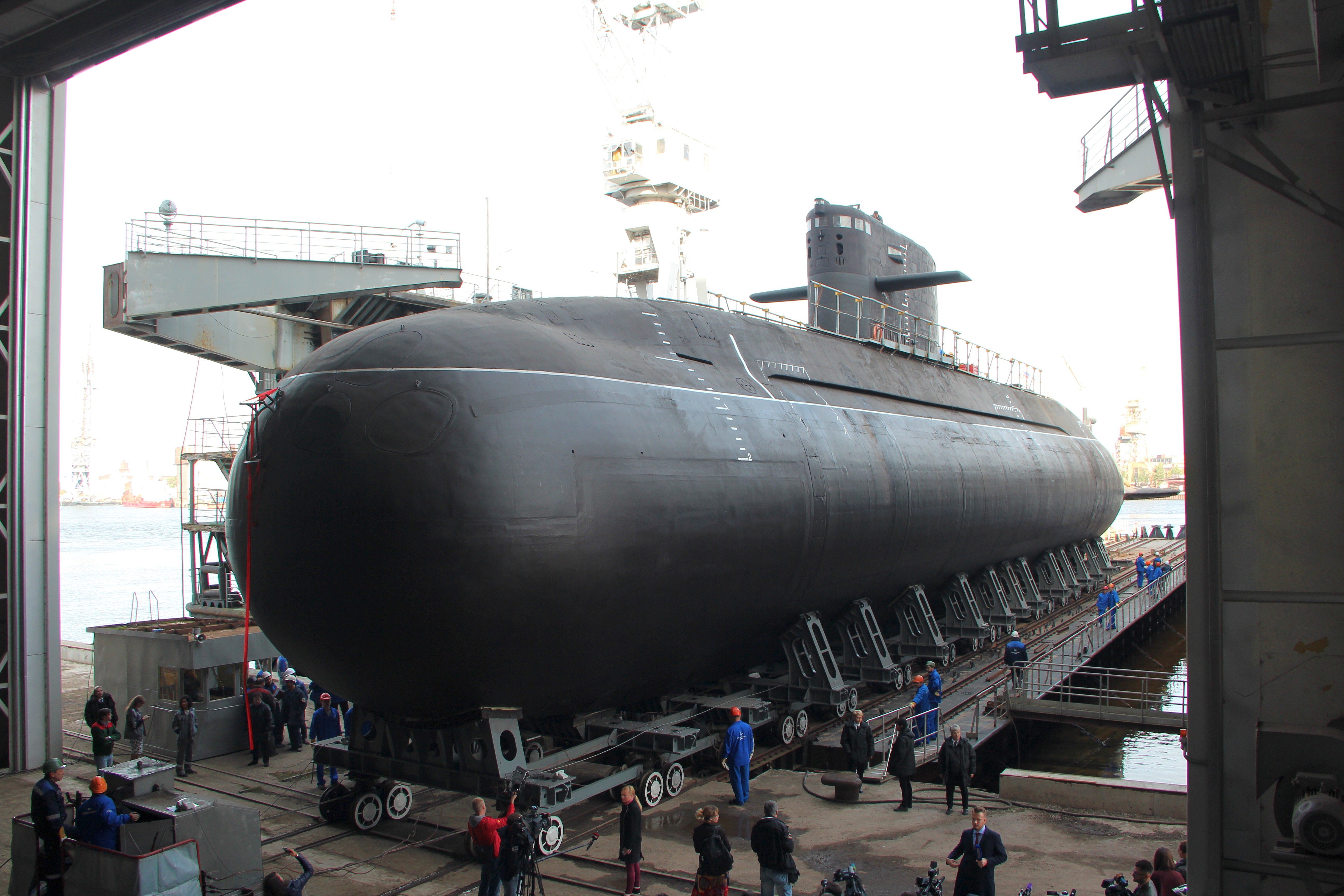 Project 677: Lada/Amur(export) class Submarine - Page 12 20-6689513-677-spusk-napl-kronshtadt-admiraltejskie-verfi-20.09.2018