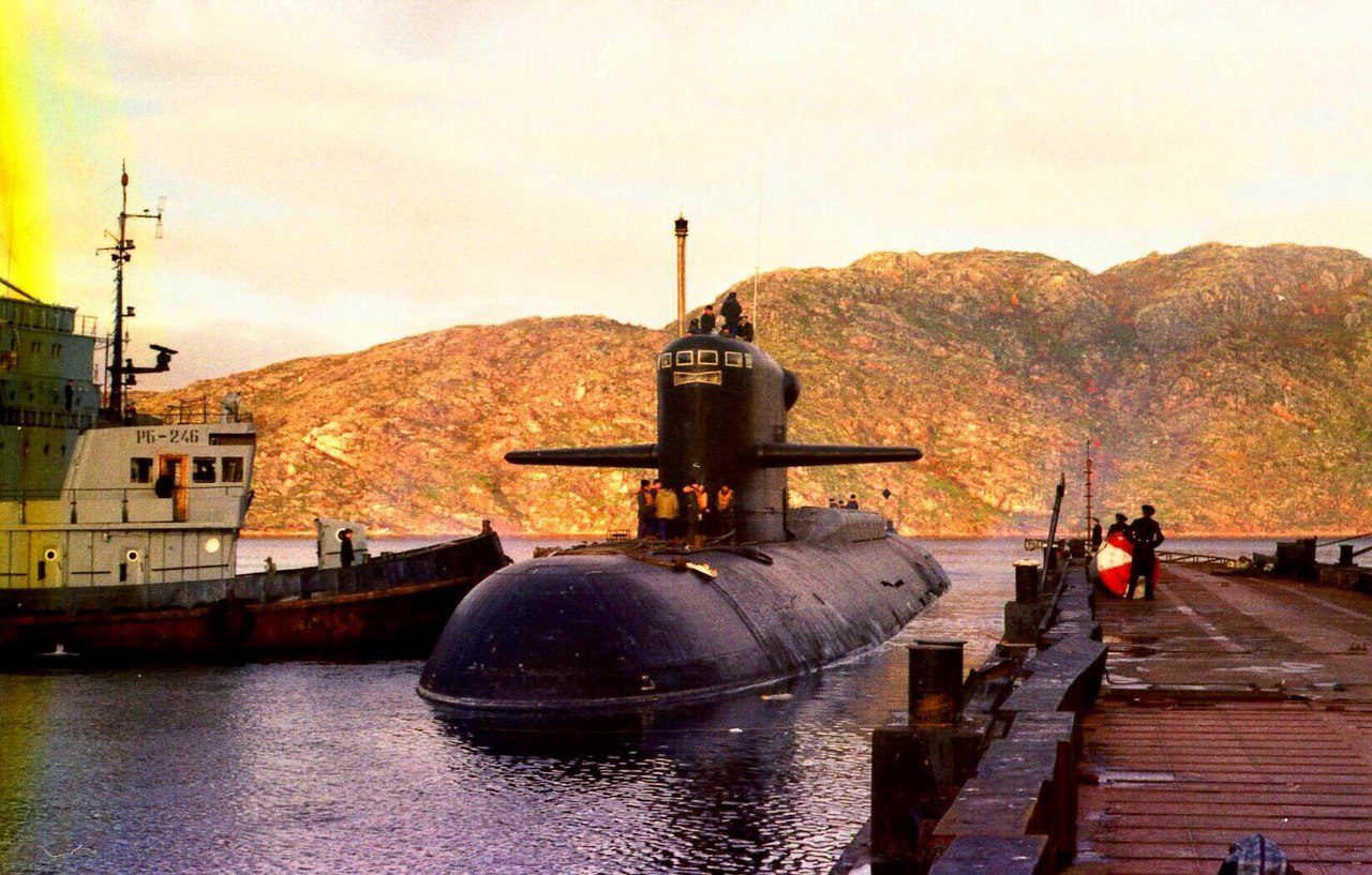Пл й. Видяево Мурманская область база подводных лодок. Посёлок Оленья губа Мурманская. Видяево база подводных лодок Северного флота. Оленья губа база подводных лодок.