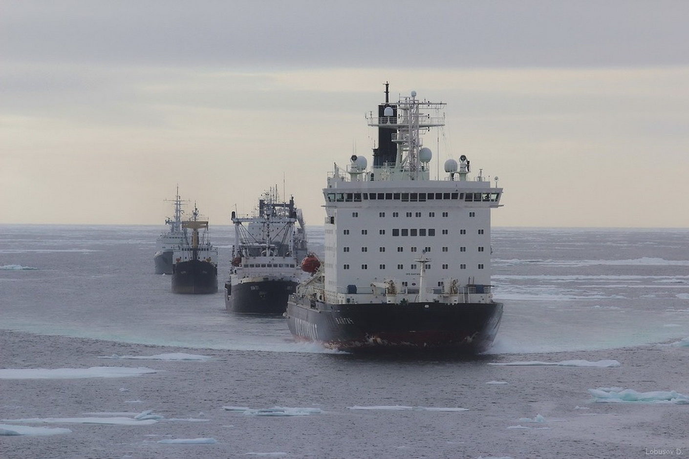 Северный караван. Северный морской путь Караван судов. Северный морской путь в Арктике. Северный морской путь ледоколы. Арктика Севморпуть.